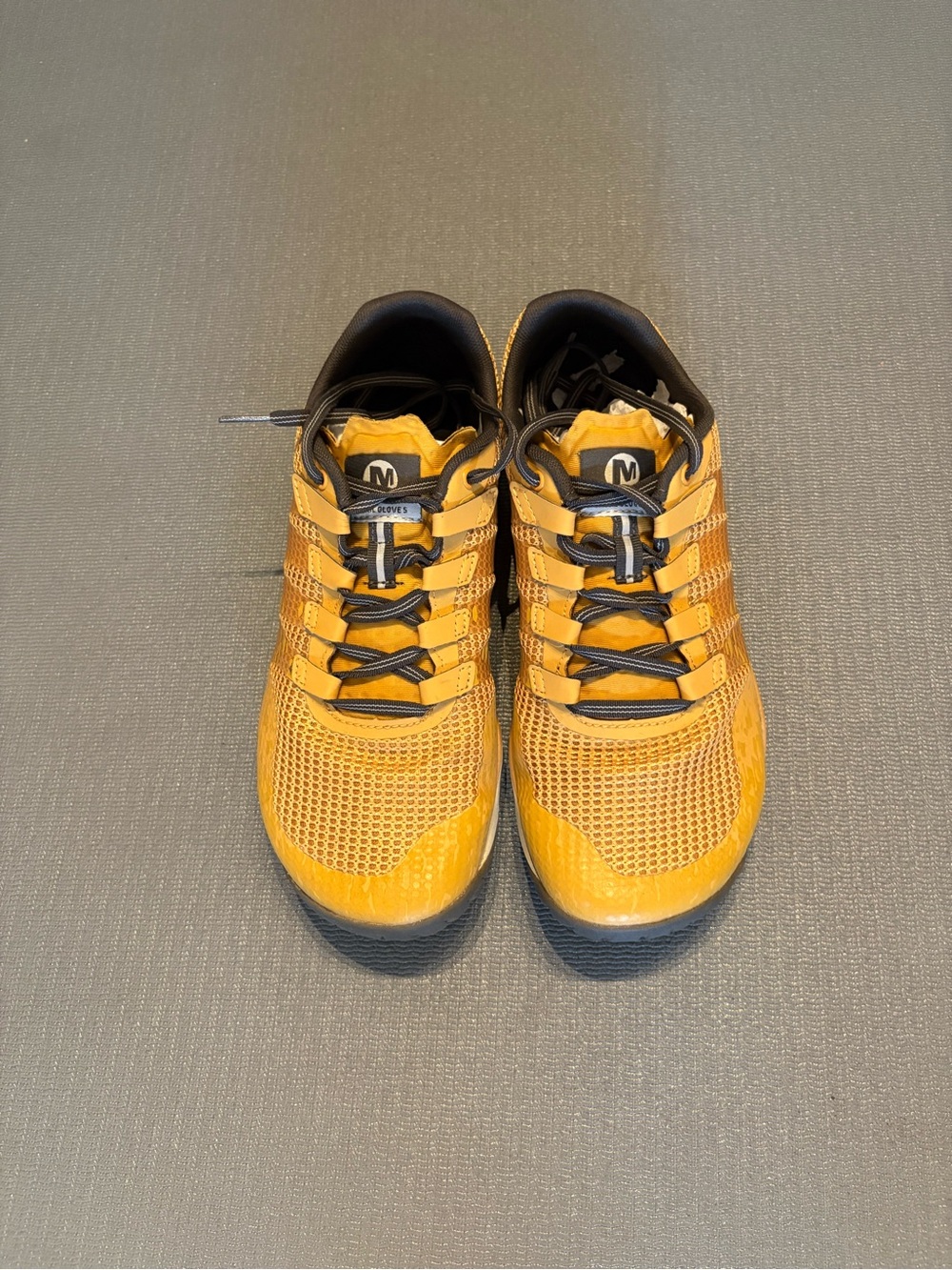Men's Merrell Trail Glove 5- GoldAthletic Sneakers - 👟 Never Worn- no box